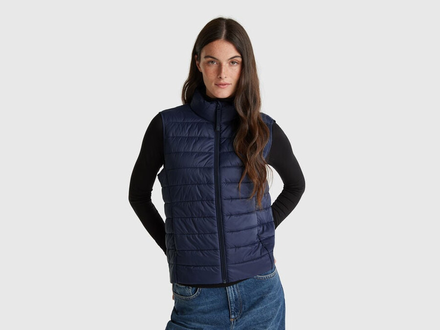 slim fit prošívaná vesta