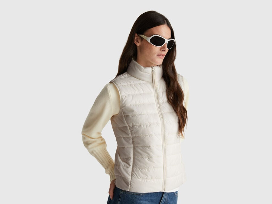 slim fit prošívaná vesta