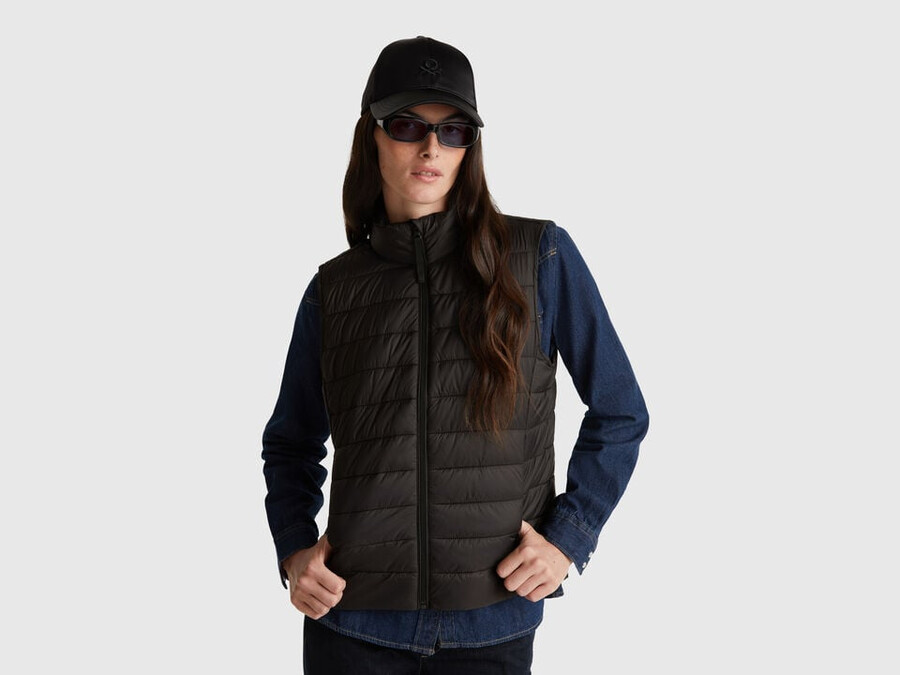 slim fit prošívaná vesta
